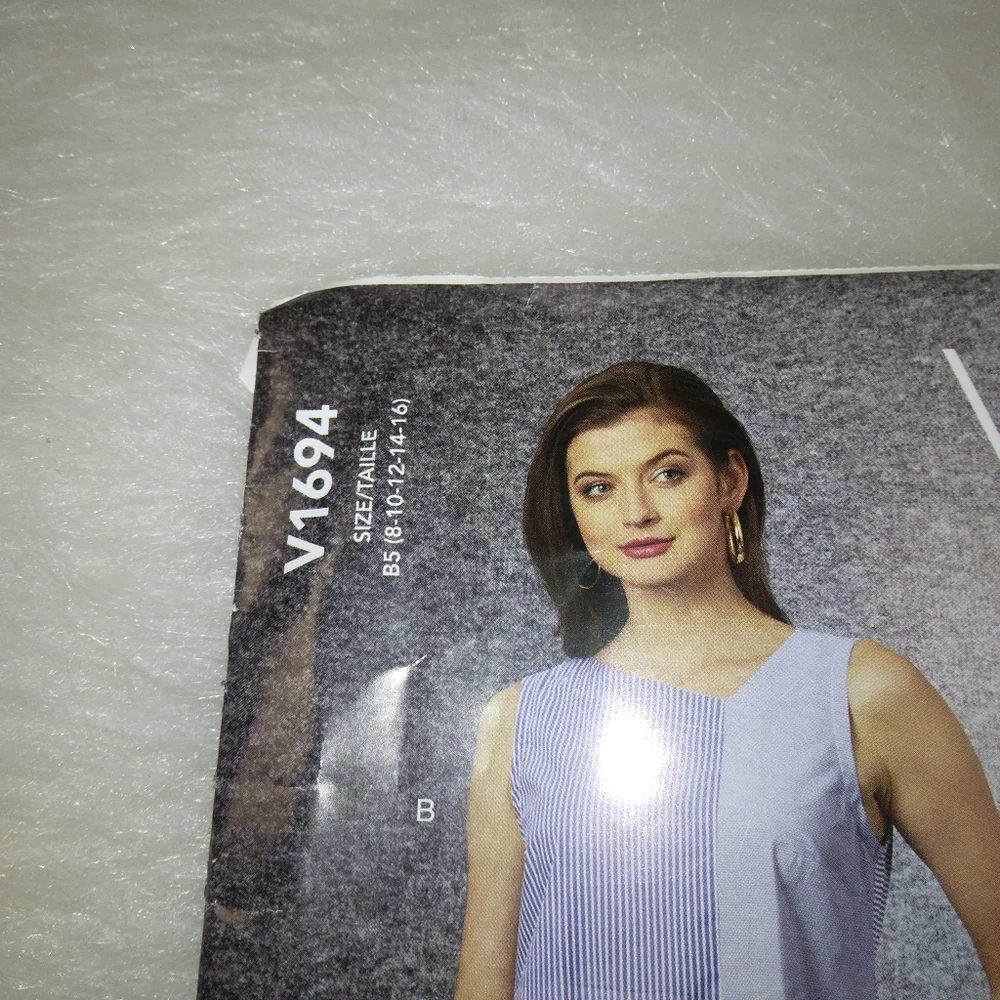 VOGUE V1694 Sz 8-16 Misses Tunic And Dress Designed By Marcy Tilton